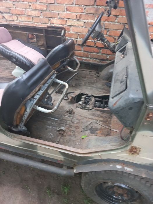Автомобіль Луаз.