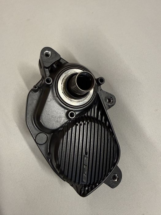 Silnik Shimano EP8 uszkodzony