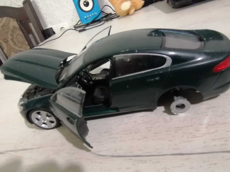 Jaguar XF 1.24 welly