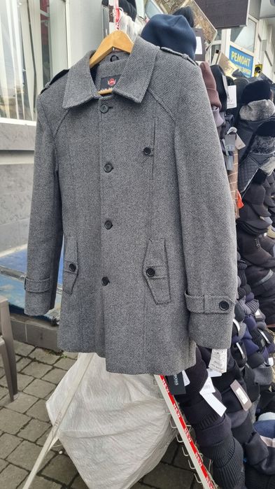 Продаю куртка-жакет  сірий 60%вовни,, 10%кашемір