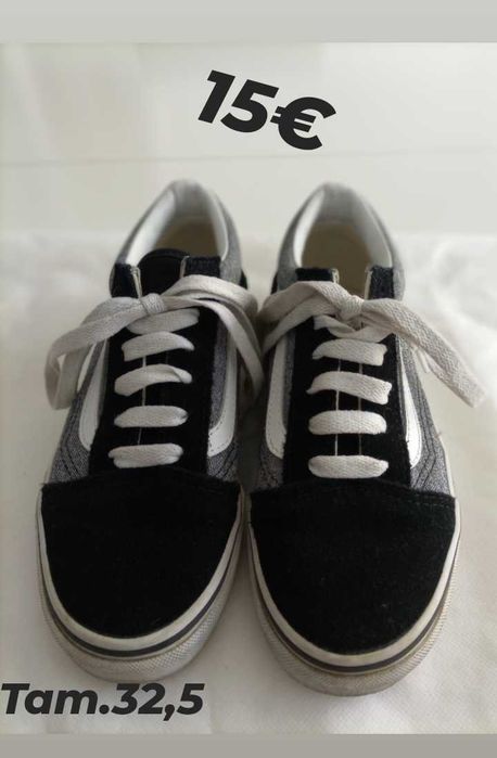 Children's shoes in like-new condition
