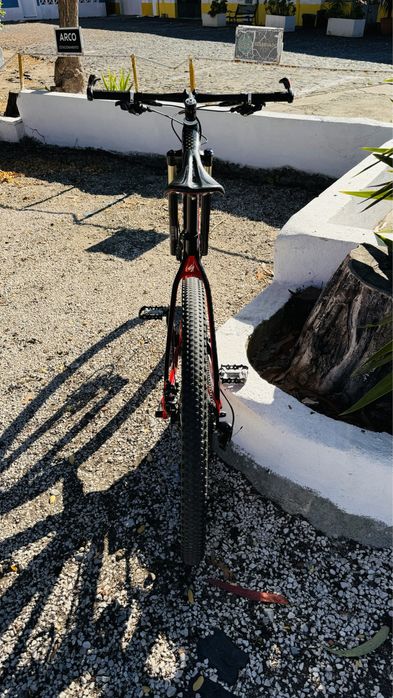 Vendo bicicleta Specialized Stump Jumper  roda 29