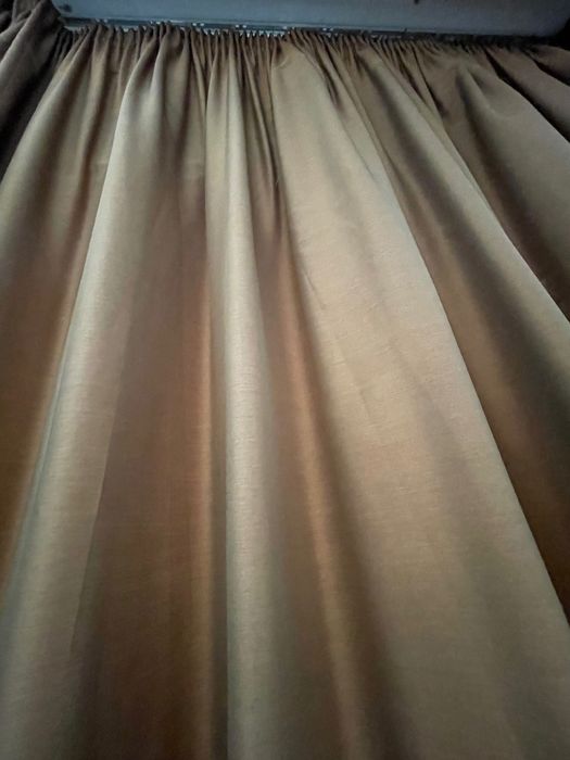 Duas cortinas para sala