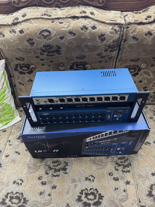 Soundcraft UI-24r