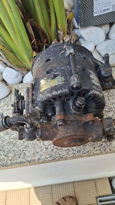 Alternador Toyota Corolla 1.8 D EE80