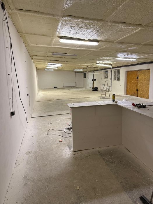 Magazyn w centrum 190m parter parking wc ogrzewanie