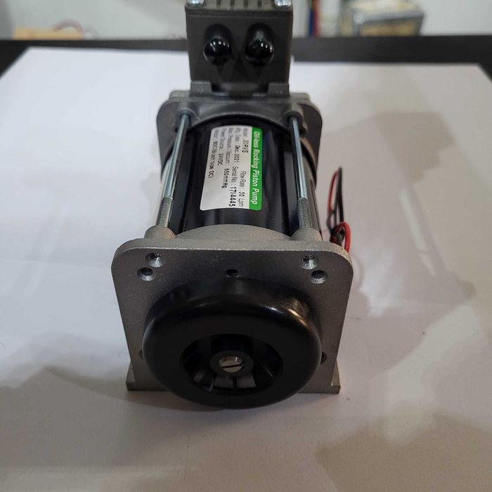 Pompa próżniowa jednosekcyjna sucha 30l 12V/24V przyssawka chwytak