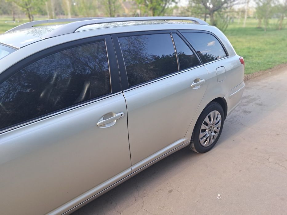 Продам своє авто Toyota