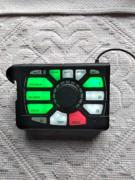 TC-Helicon Perform-V para vocalista