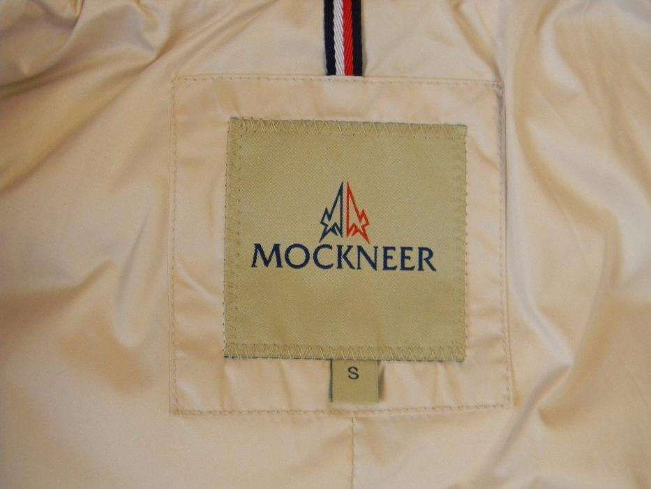 Пуховик жіночий, стан нового.