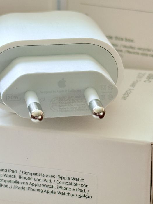 Швидка зарядка  Apple блок 20w кабель type-c адаптер 20W комплект