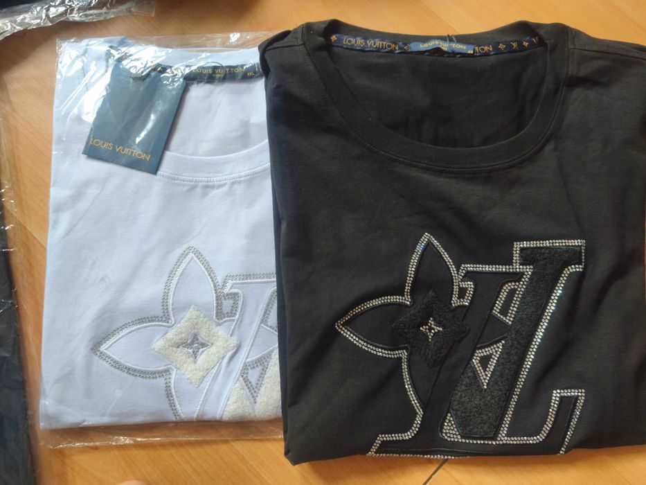 Lote de T-Shirts de Marca para Revenda | Artigos Registados | S ao XXL