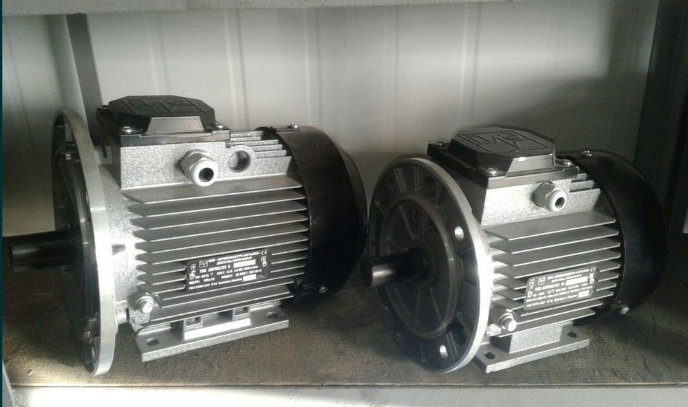 Електродвигун 2,2 3 4 кВт однофазний електромотор электродвигатель