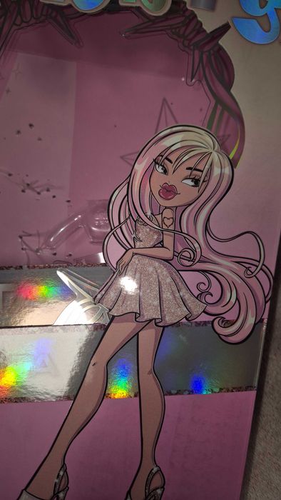 Коробка от bratz karol g братц кэрол джи