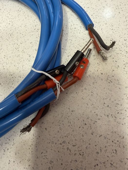 Przewody do kolumn głośnikowych 2x2,5 mm  2x2,2 m