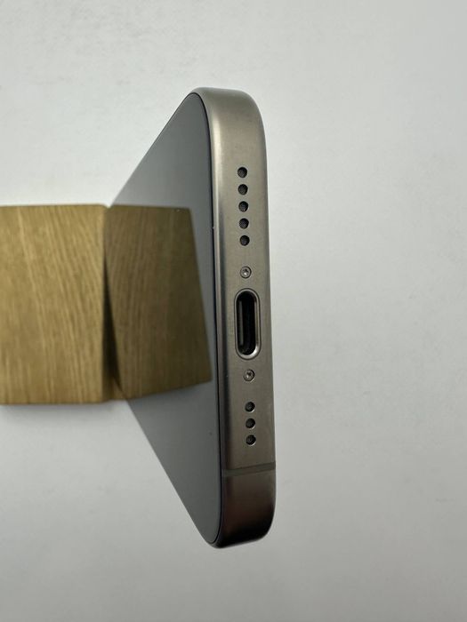 Iphone 15 pro  15 pro max 256  used, як новий