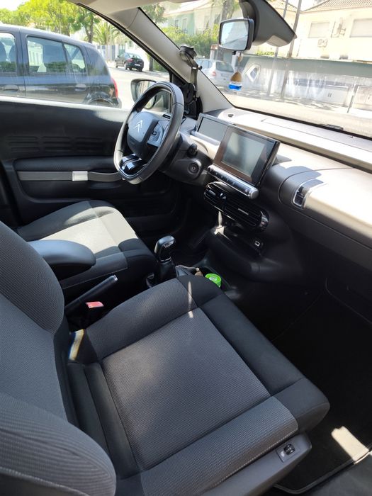 Citroën C4 Cactus 1.6 BlueHDi Feel — 2014 (Diesel)