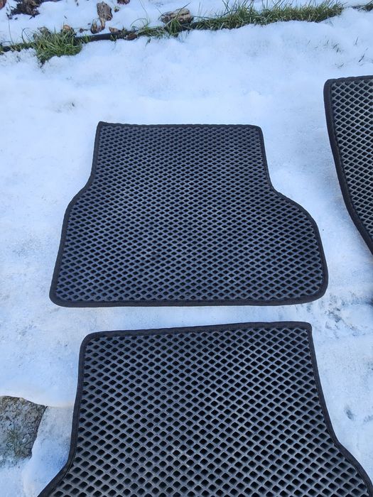 Dywaniki samochodowe EVA  BMW e61