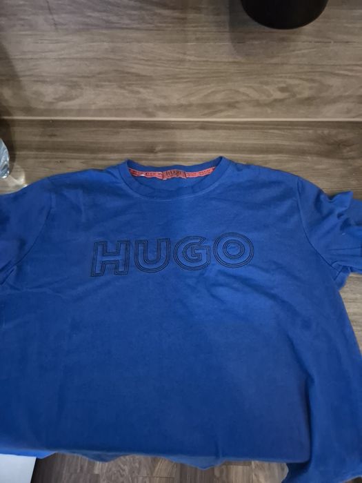 T-shirt Hugo Boss roz L premium