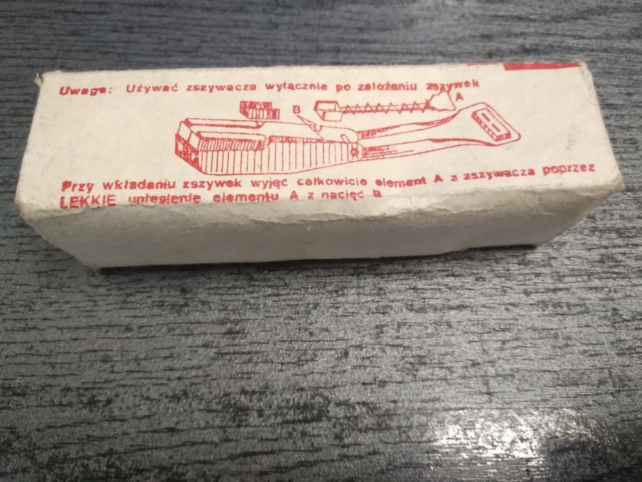 Zszywacz biurowy Raczek Sp. Rzem. Poznań opakowanie Prl