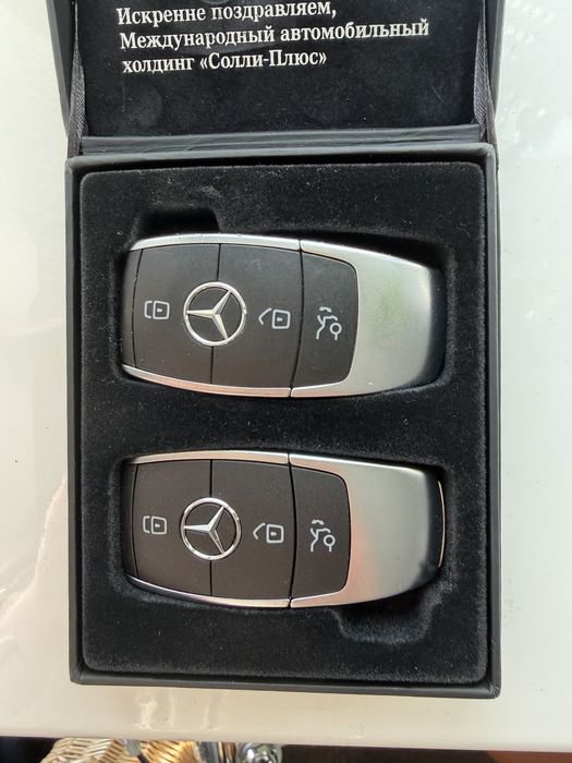 Ключ Mersedes Benz
