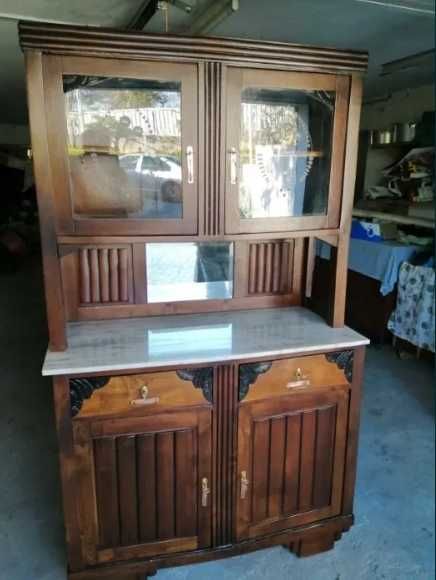 Móvel sala de jantar composto por 2 módulos