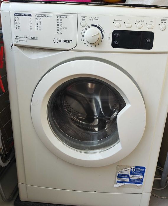 Máquina de lavar roupa 8 kg