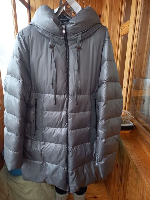 Пуховик зимний женский