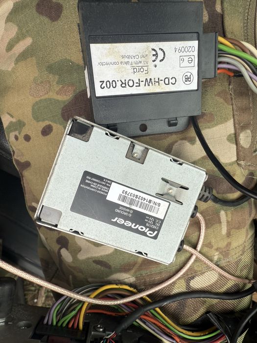 Pioneer AVIC-F9220BT навігаційна мультимедійна система для автомобілів