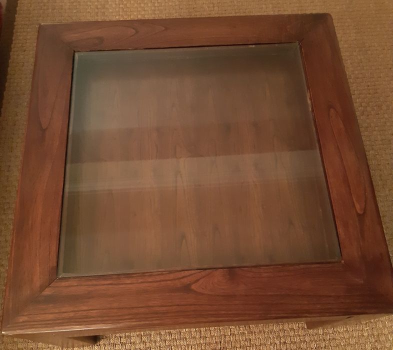 Mesa com gaveta para frente sofá