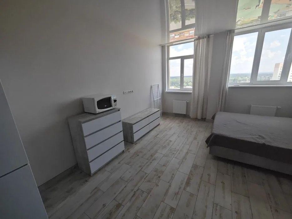 Продам 1 кім.квартиру ЖК Атлант вул. Симона Петлюри м.Бровари EM