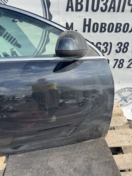 Двері передні задні ліві праві Opel Insignia Універсал