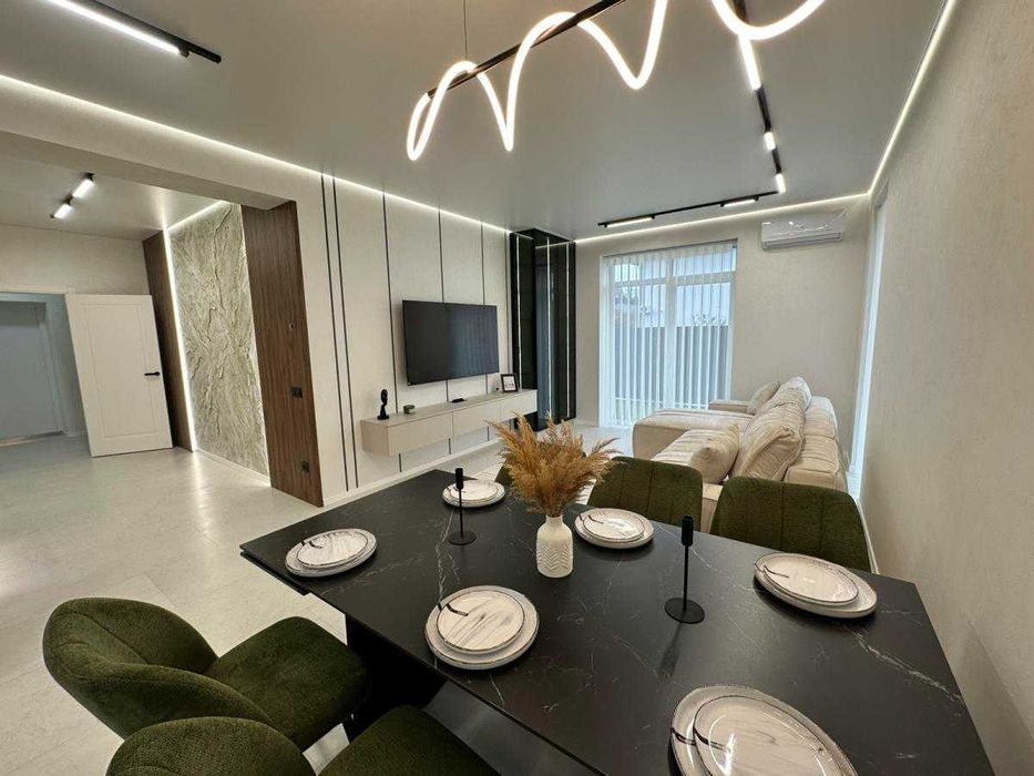 Газифікований будинок з дизайнерським ремонтом, Крихівці