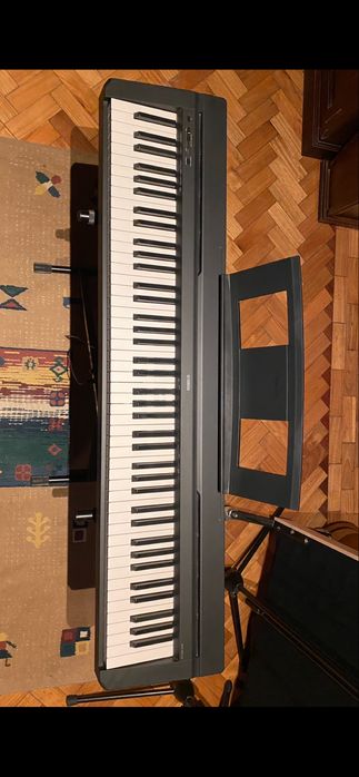 Piano Digital Yamaha + Hercules KS120B