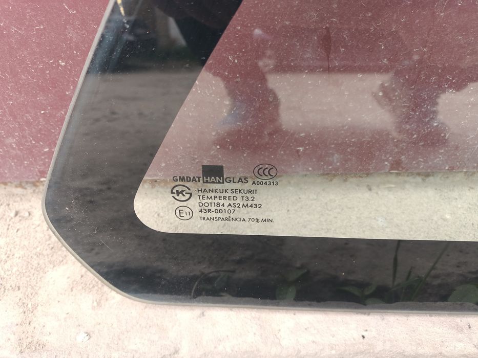 Стекло боковое в багажник Chevrolet Lacetti универсал