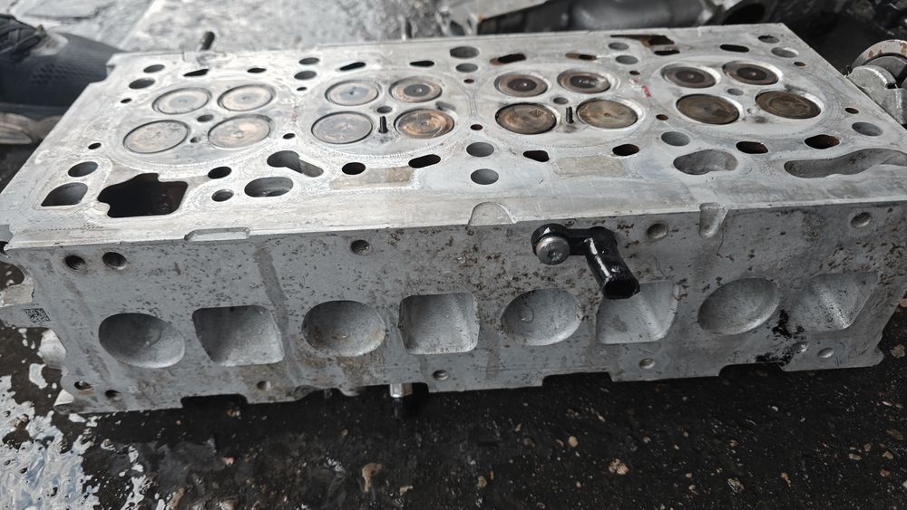 Głowica Vw Crafter 2,0 tdi