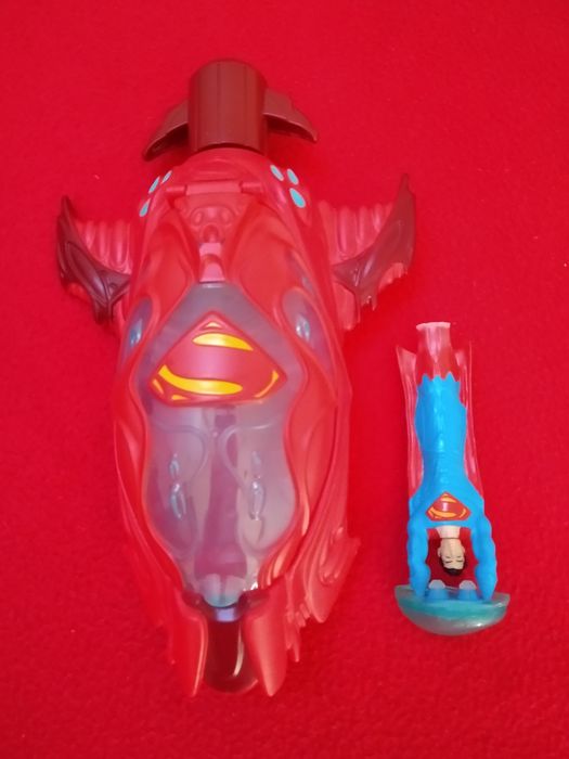 Zestaw figurek superbohaterów