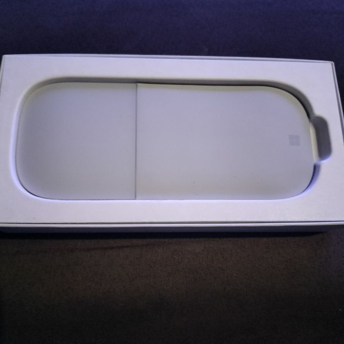 Microsoft Surface Arc Mouse Bluetooth Składana biała Optyczna PC Lapt
