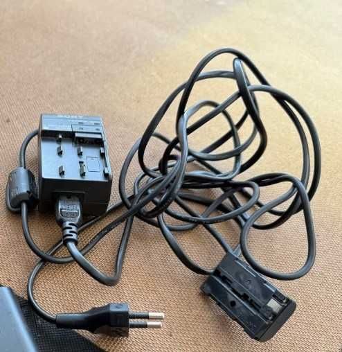 Câmara Sony DCR-PCR MiniDV