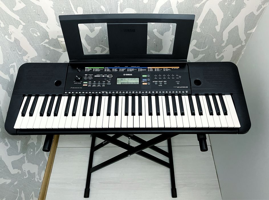 Синтезатор Yamaha E-253! Крута модель!клавіші.