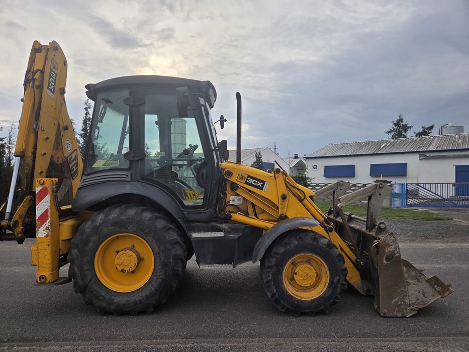Koparko-ładowarka JCB 3CX contractor