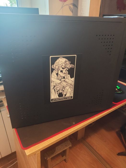 Корпус пк, Повно розмірний , atx mAtx