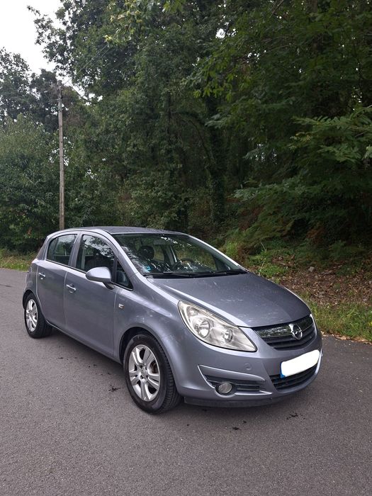 Opel Corsa 1.2 Cosmo 170000km 2010