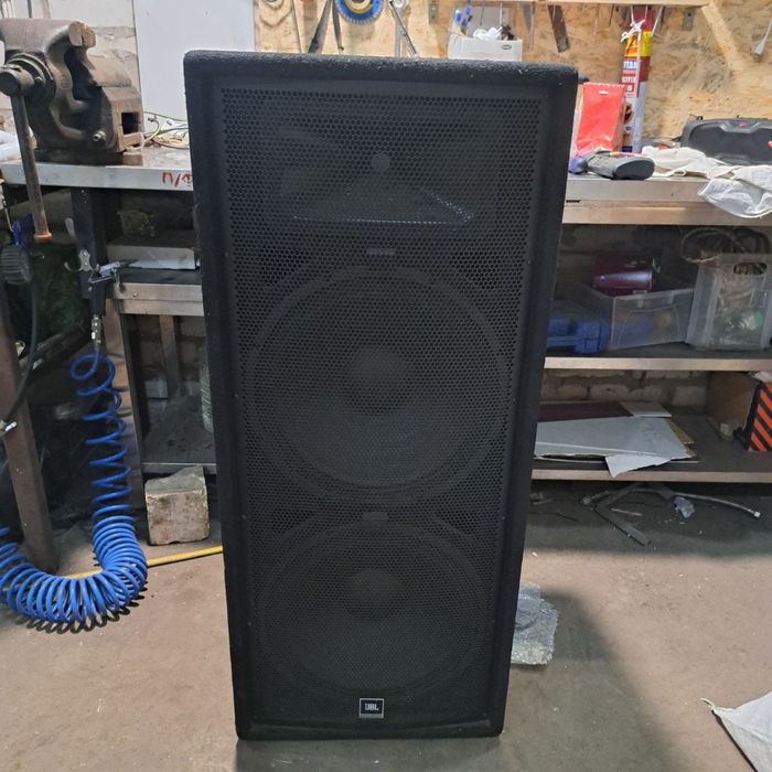 Акустика JBL JRX225