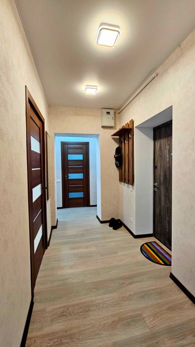 Продам 2х комнатную квартиру в Центре с Ремонтом