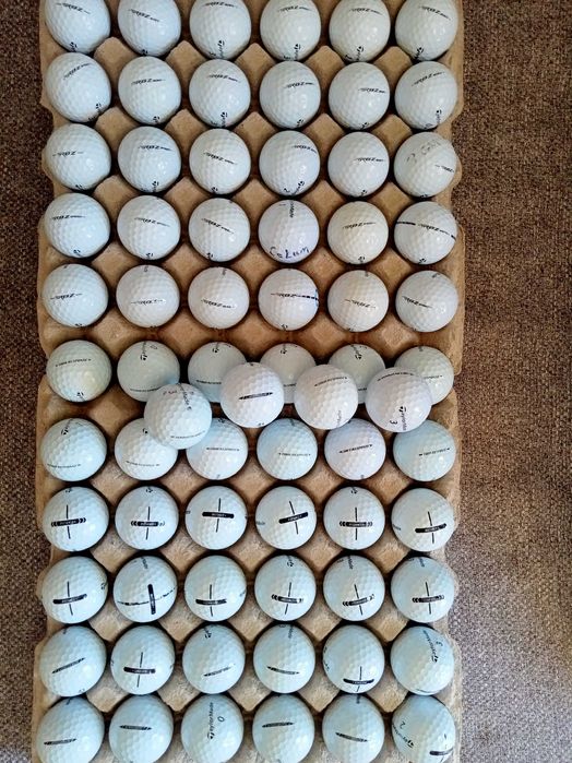 40 bolas golf Titleist, Callaway, Taylor made, Sixroin,Vice