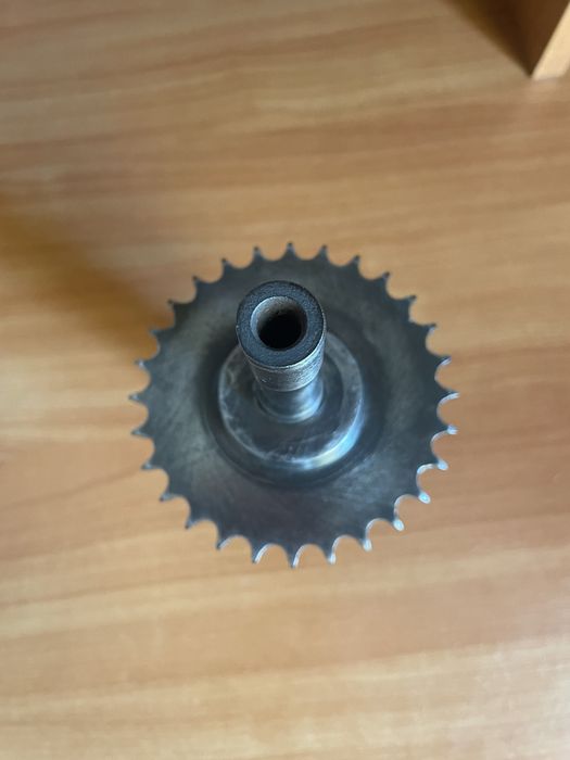 Розпредвал bmw r35