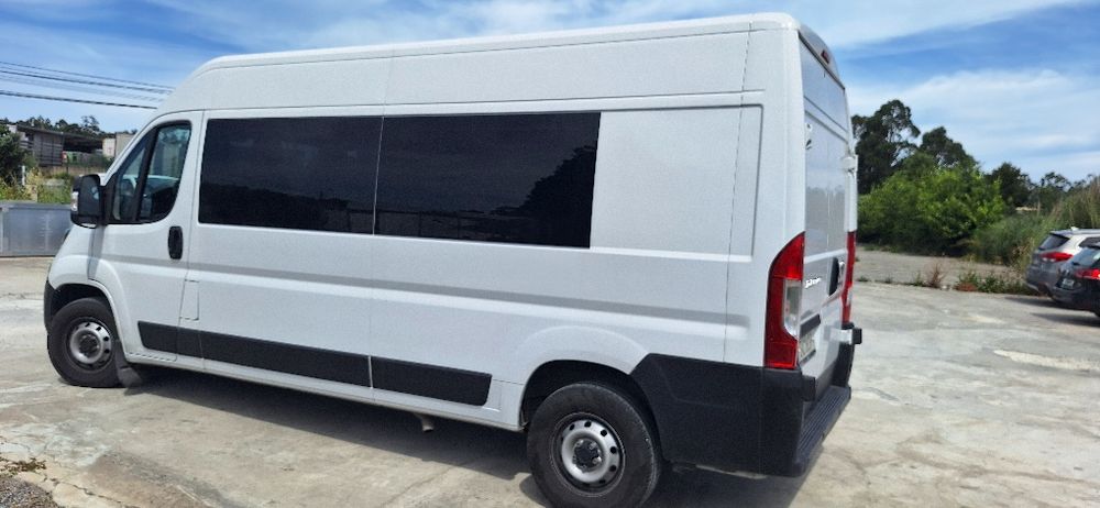 Fiat Ducato 2024 | 70.000 km | Minibus Passageiros | Muito Estimada