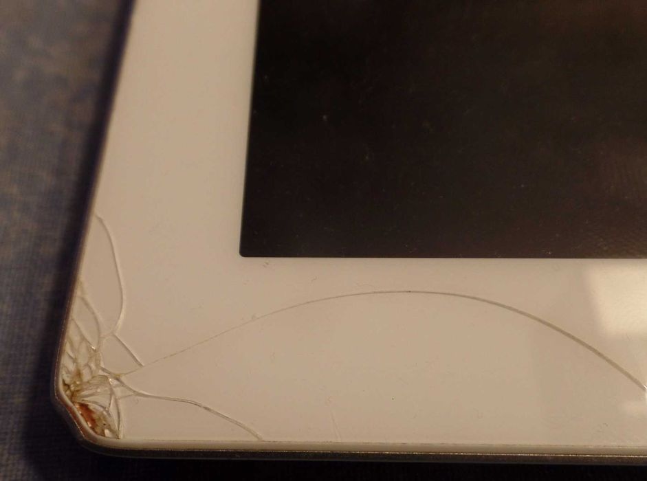 IPad A1460 com Cellular com Danos (C8)64737978593666123