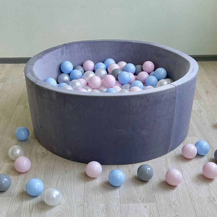 Сухий басейн з кульками та без. Сухой бассейн с шариками. Наложка